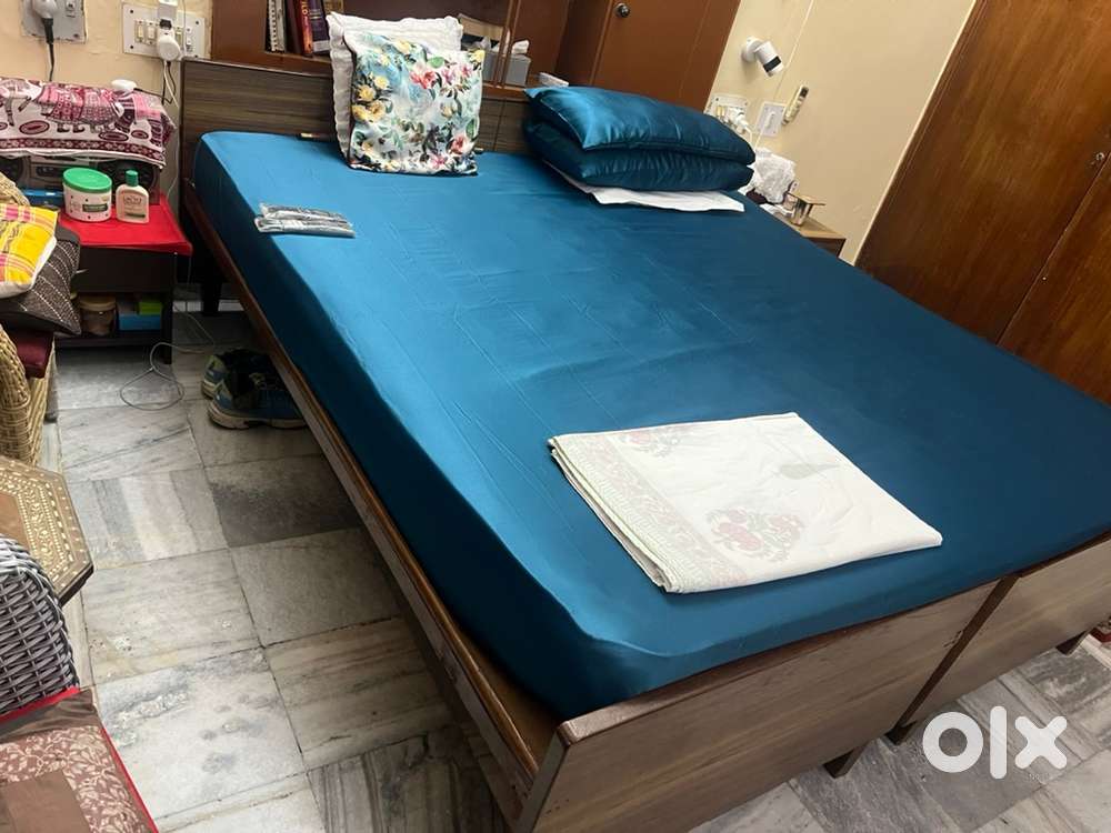 Double bed