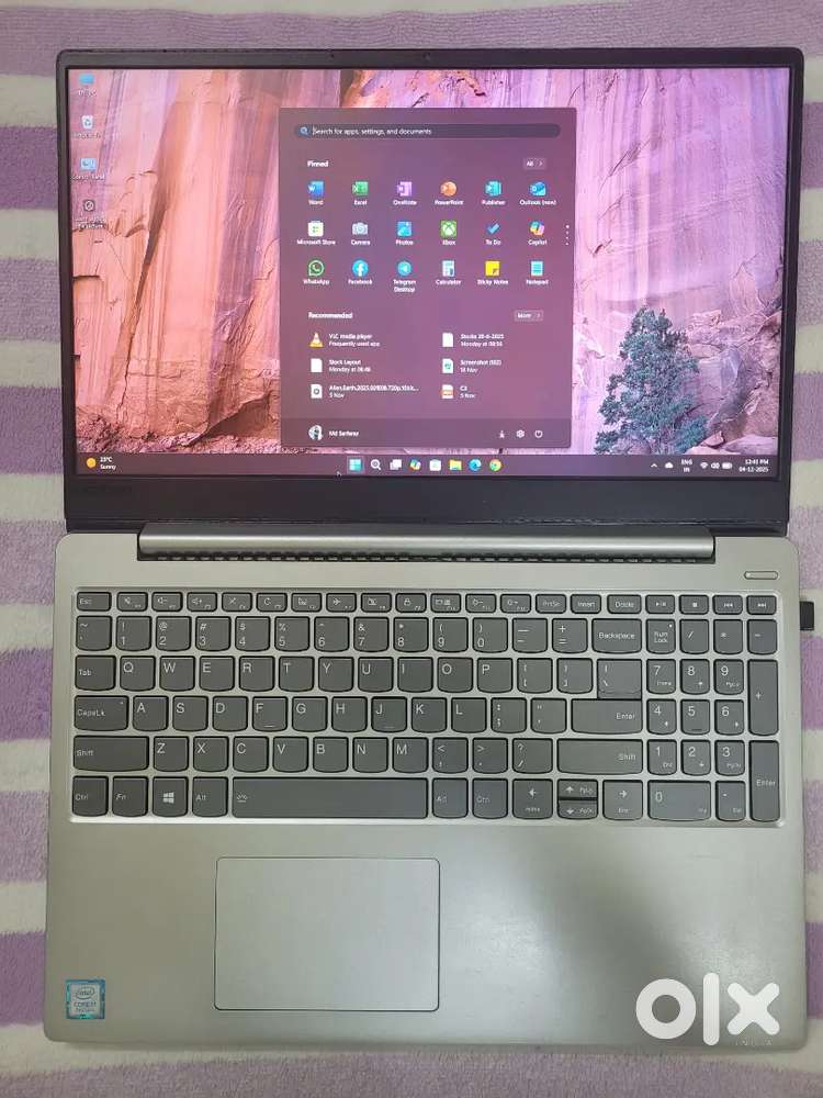 Lenovo Flagship Laptop – i7, 8GB DDR4 Ram, Rx 540 DDR5 4GB Graphics.