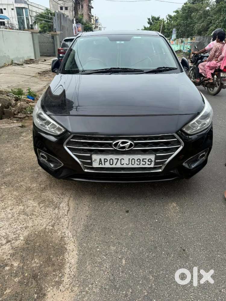 Hyundai Verna 2017 Diesel Well Maintained with super condition