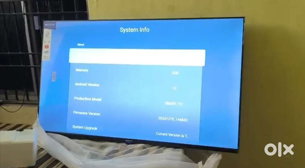 44 inch sony smart Android frameless oled 4k 3yr display waranty 15000