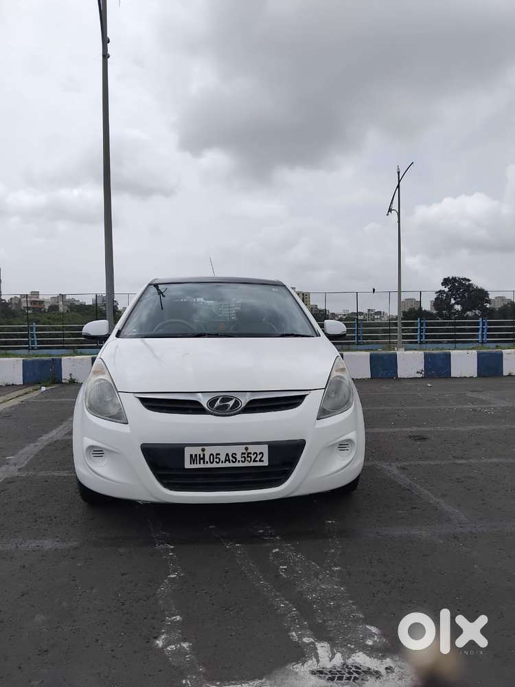 Hyundai i20 1.2 Sportz (O), 2010, Petrol