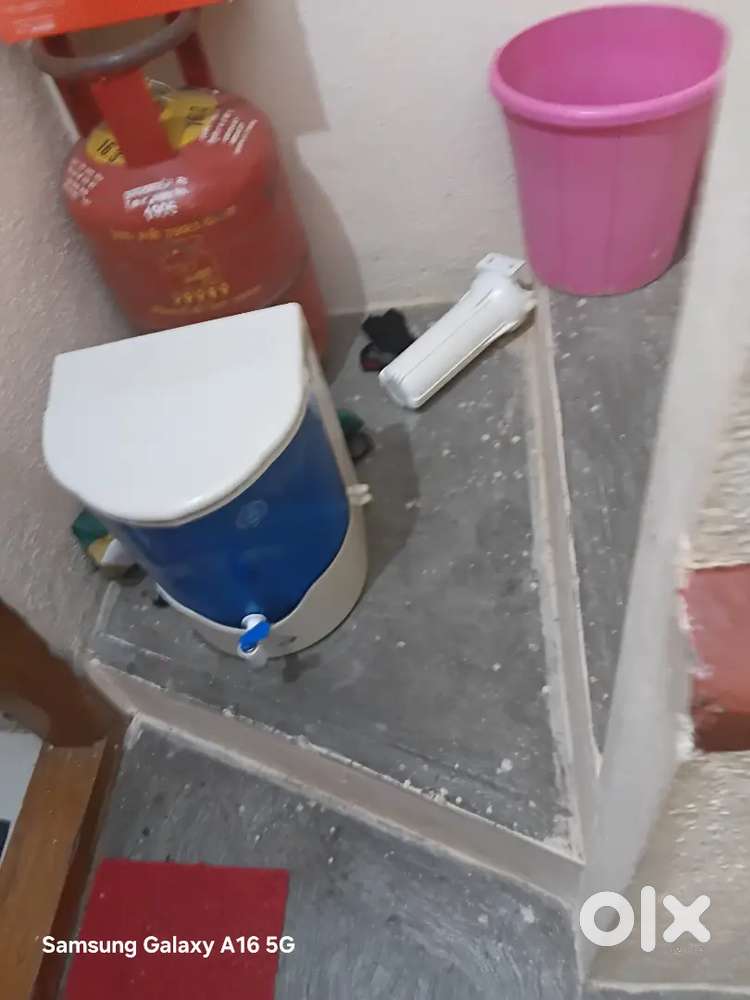 R. O.   WATER. PURIFIER. EXCELLENT. CONDITION