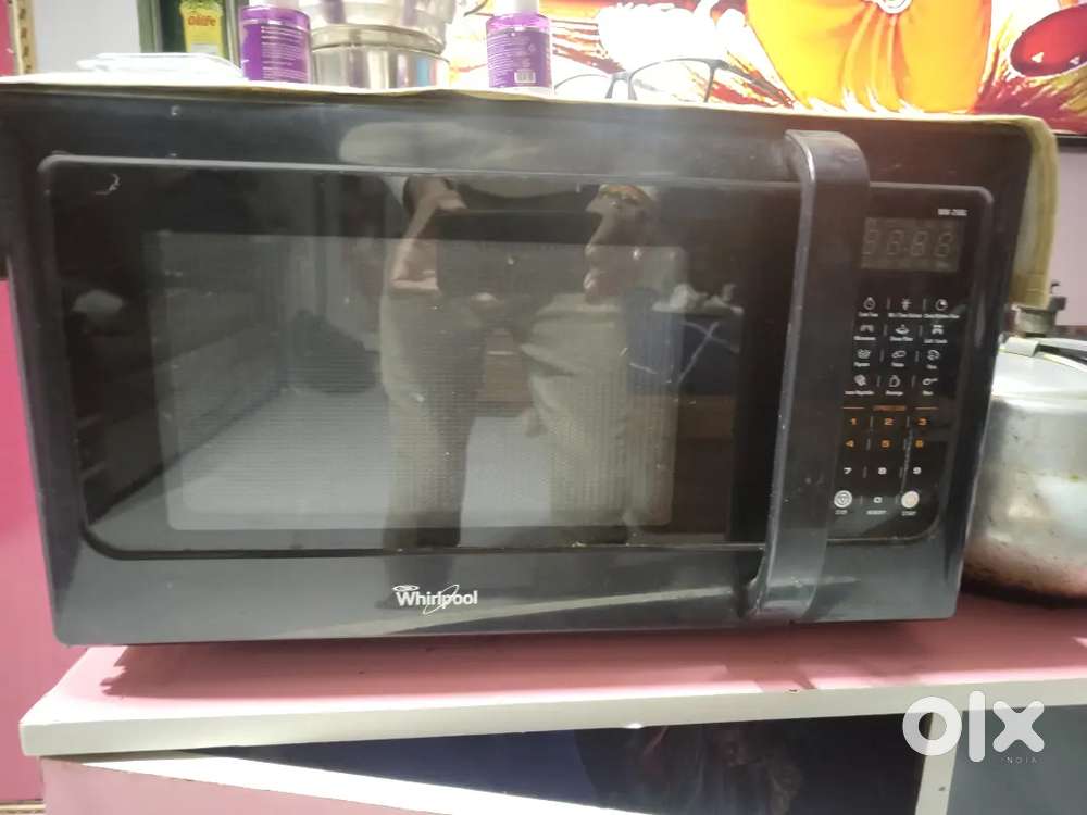 Whirlpool microwave