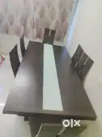 Dining table 6 seater