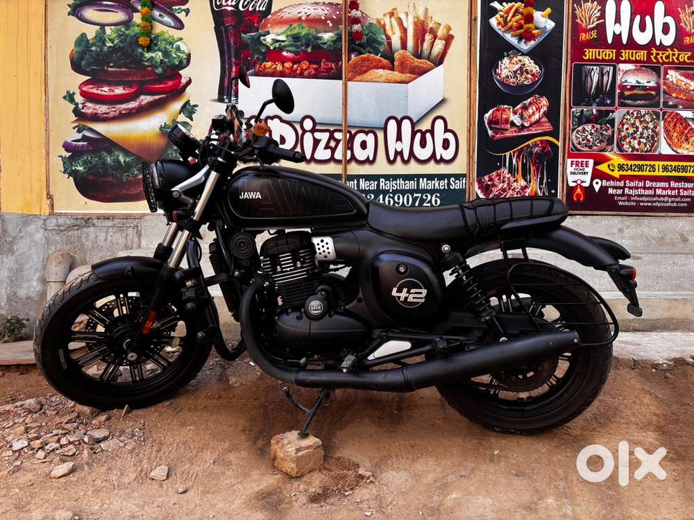 Jawa 42 Fj matte black 2025 model