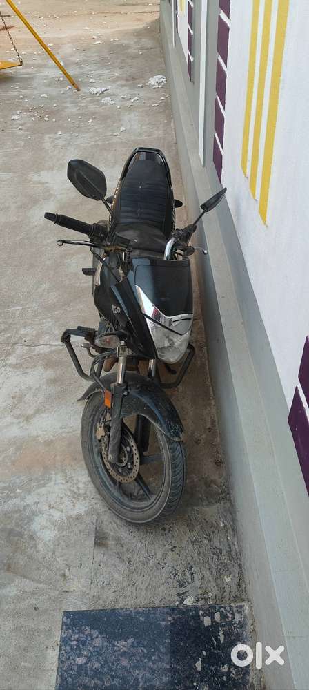 New tayers good condition