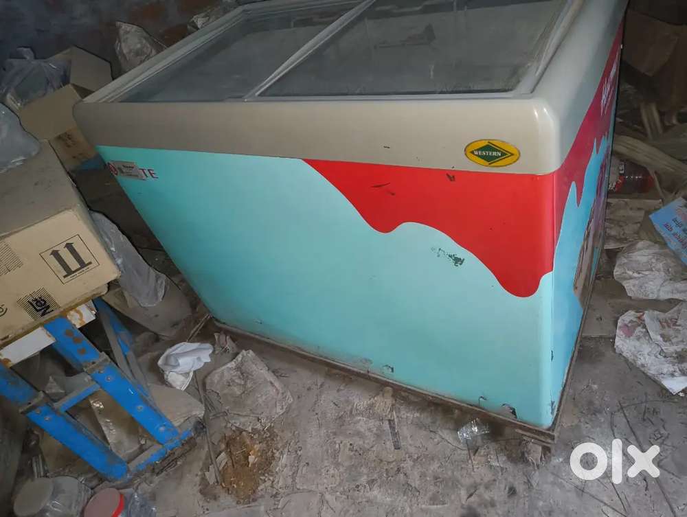 Want to sell ice cream Deep freezer urgently