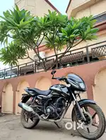 Bajaj palsar