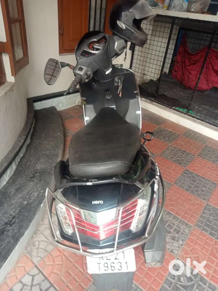 Dark green colour and all papers are perfect