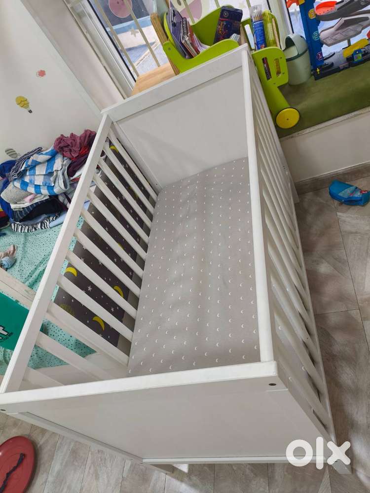 Ikea crib for sale