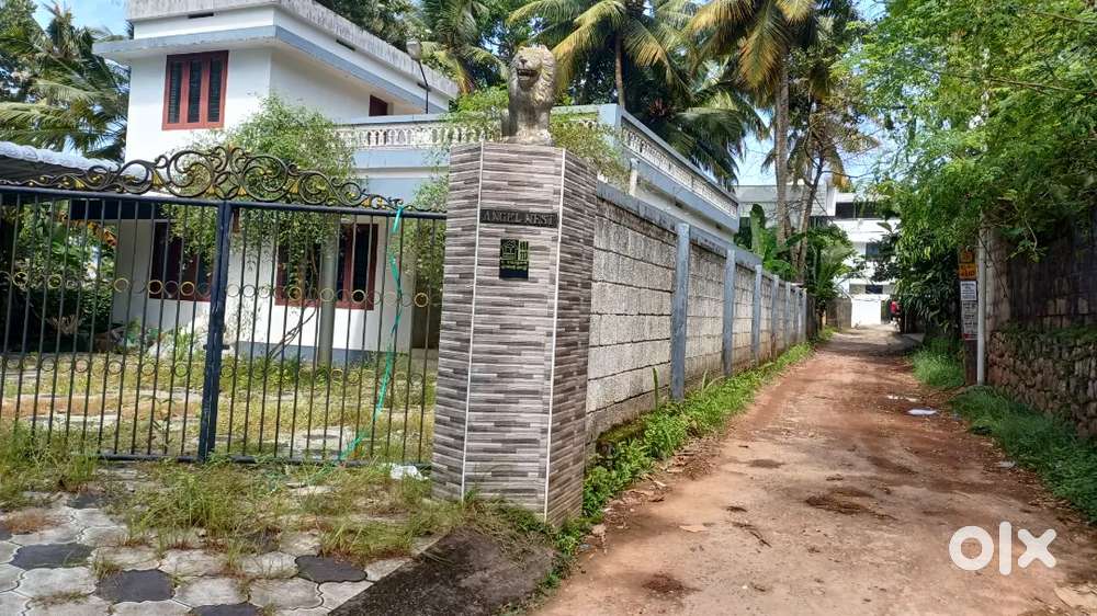 House for sale Kazhakkoottam, Karyavattom