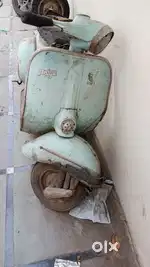 BAJAJ PRIYA