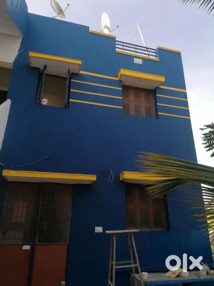 SINGLE ROOM ATTACHED BATHROOM. NEAR MADURAI AIRPORT