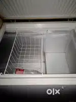 D freezer celfrost