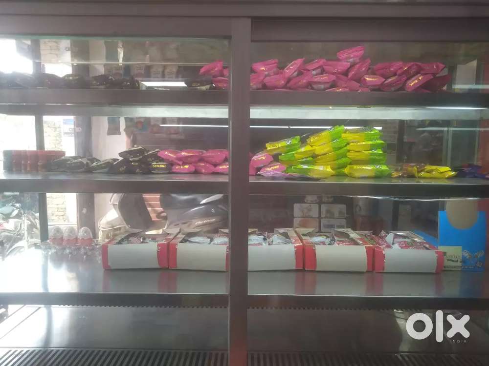Ac cake counter