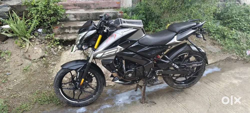 Urgent sell  bike not issues very good condition, insurance current ,