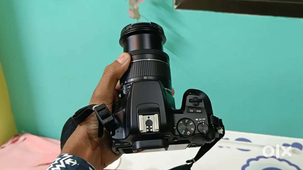 Camera:- canon 200d mark ii 100% good condishan