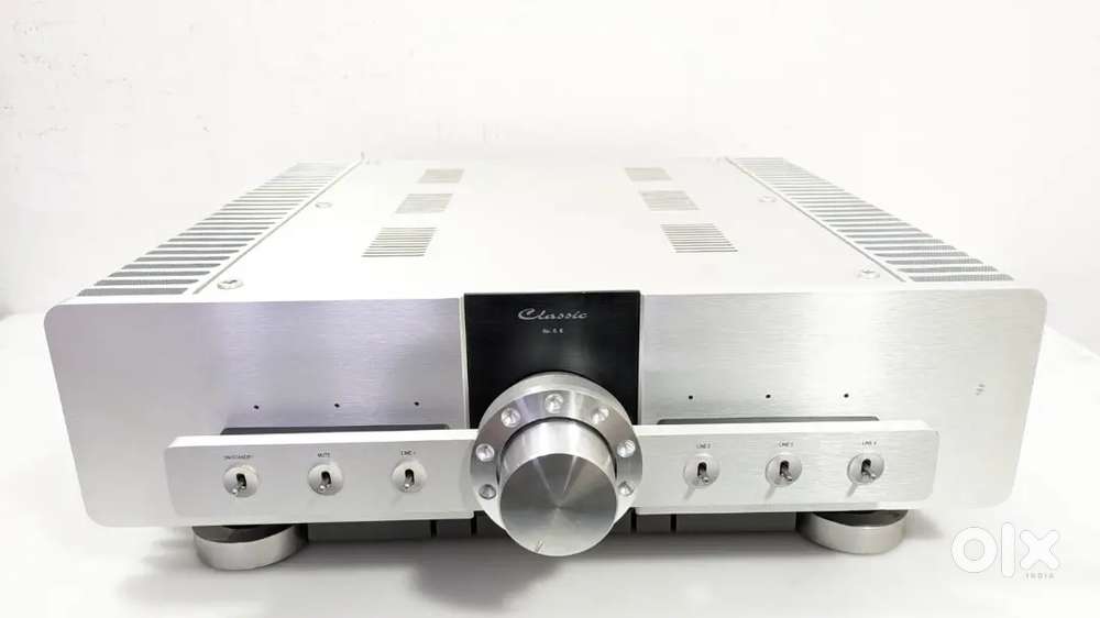 stereo amplifier power Audiophile Rotel nad arcam b&w anthem focal