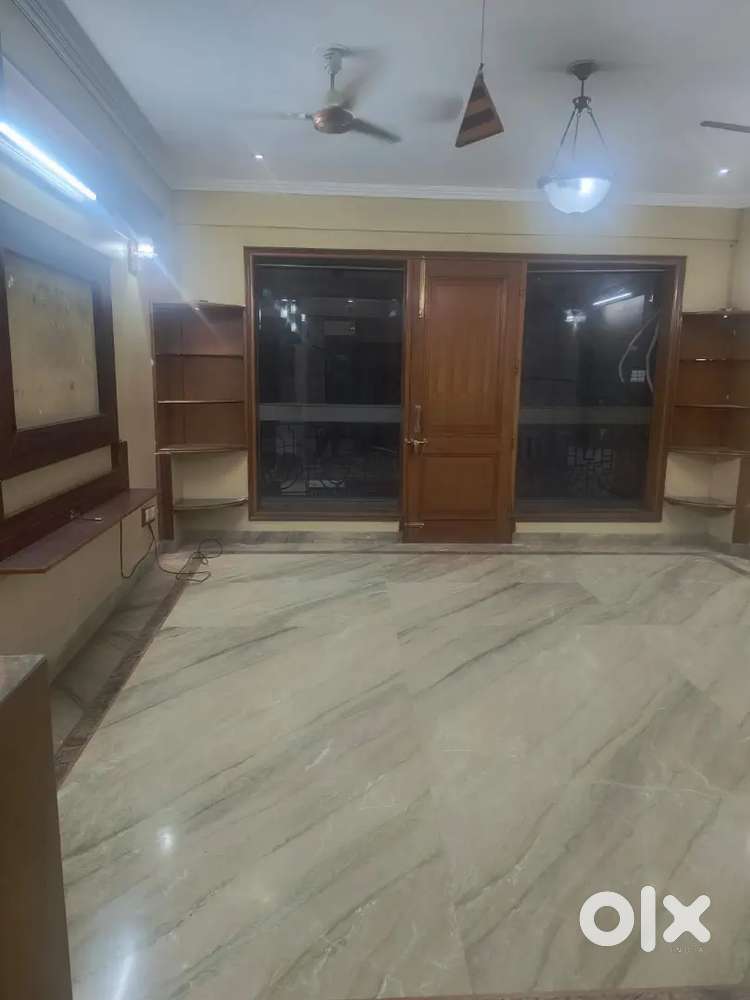 3 bhk flat for rent