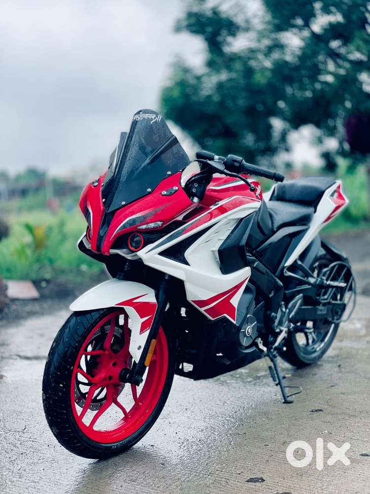 RS 200 Bajaj