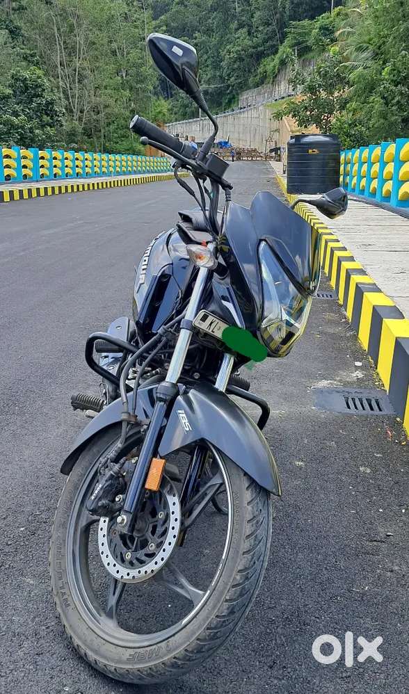 Glamour tech.,  B6 Fuel Injection ,good milage, all papers are clear.