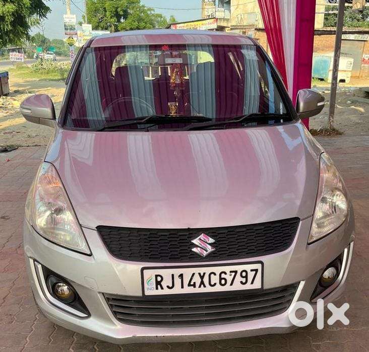 Maruti Suzuki Swift LXI Option, 2017, Petrol