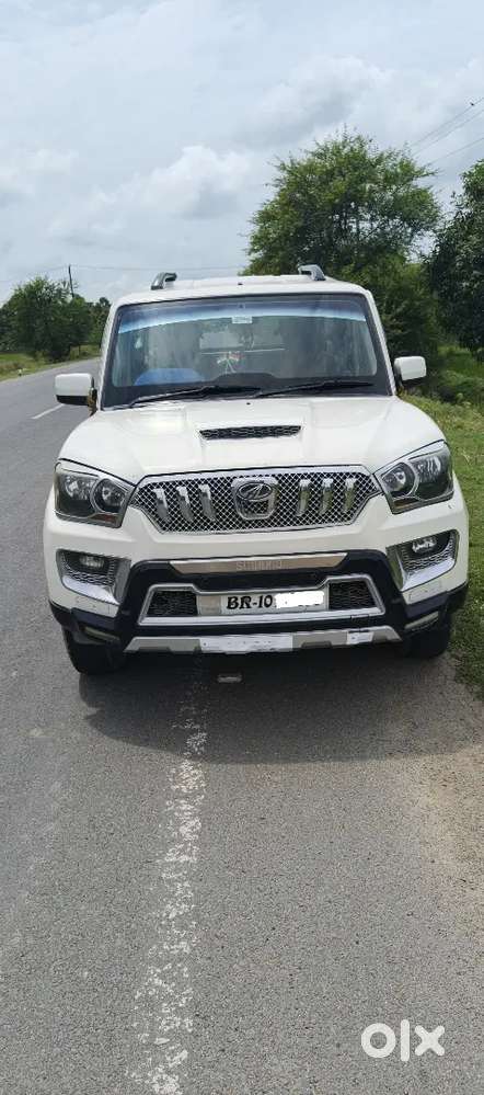 Mahindra Scorpio 2015 Diesel 90000 Km Driven