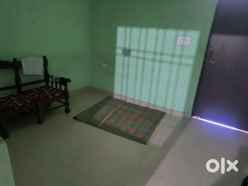 I need a room partner