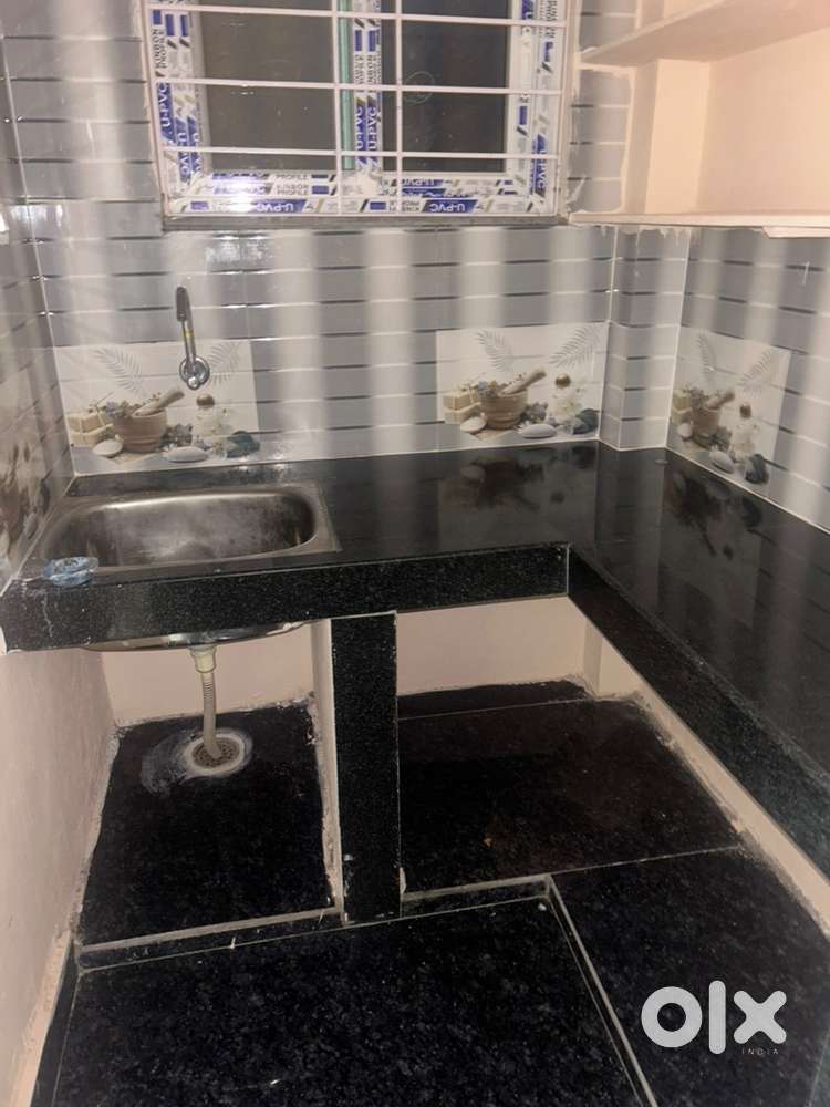 To-Let/paparayudu Nagar/1BHK/10k/Family or girls-3 only/1st/atta