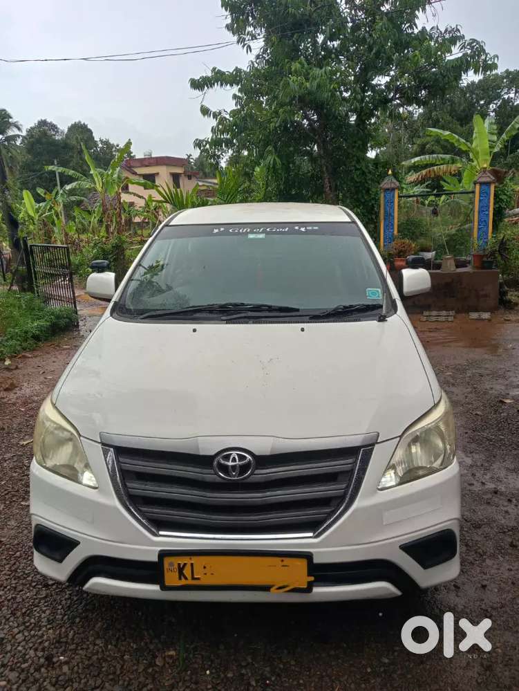 Toyota Innova 2015 Diesel Well Maintained