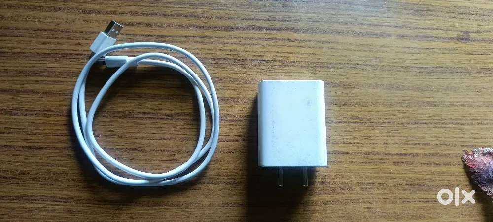 Vivo and IQQ Flash charge 80W Adaptor