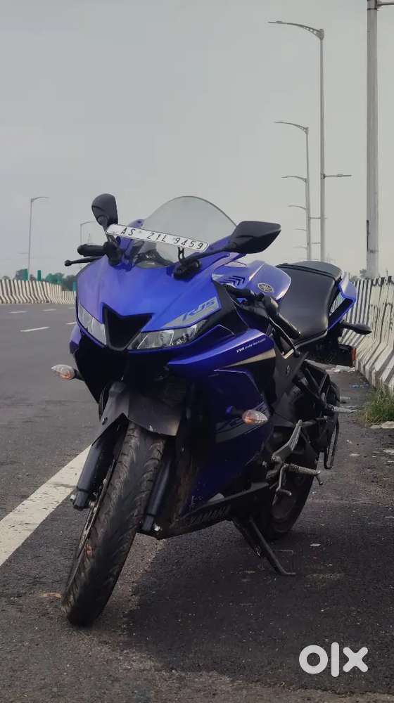 All papers up-to-date R15 v3s model battery new 1 yar warrenty ase