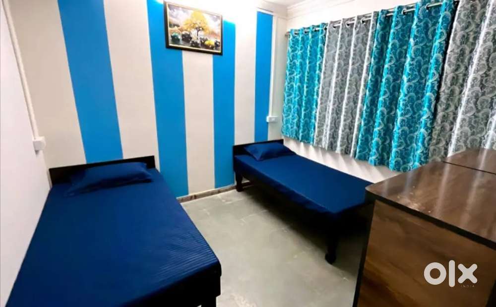 Pg accommodation available