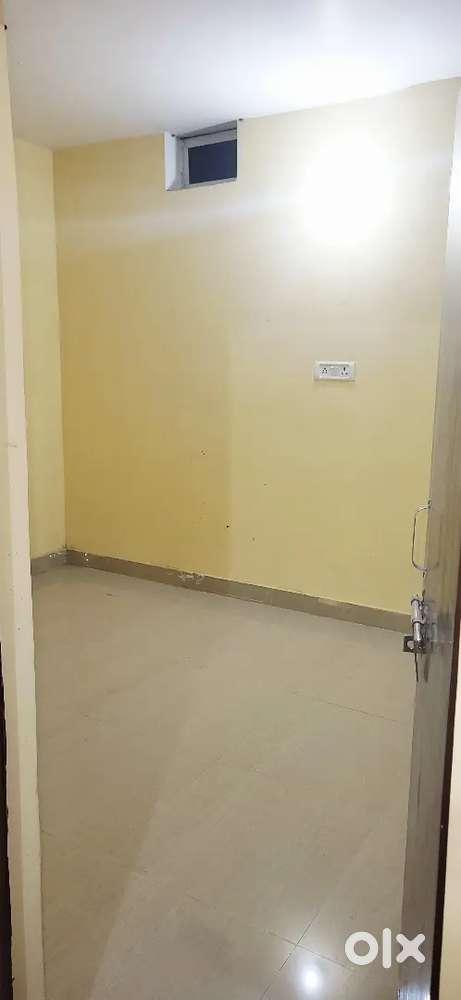 1 room 1 kichen 1 bothroom