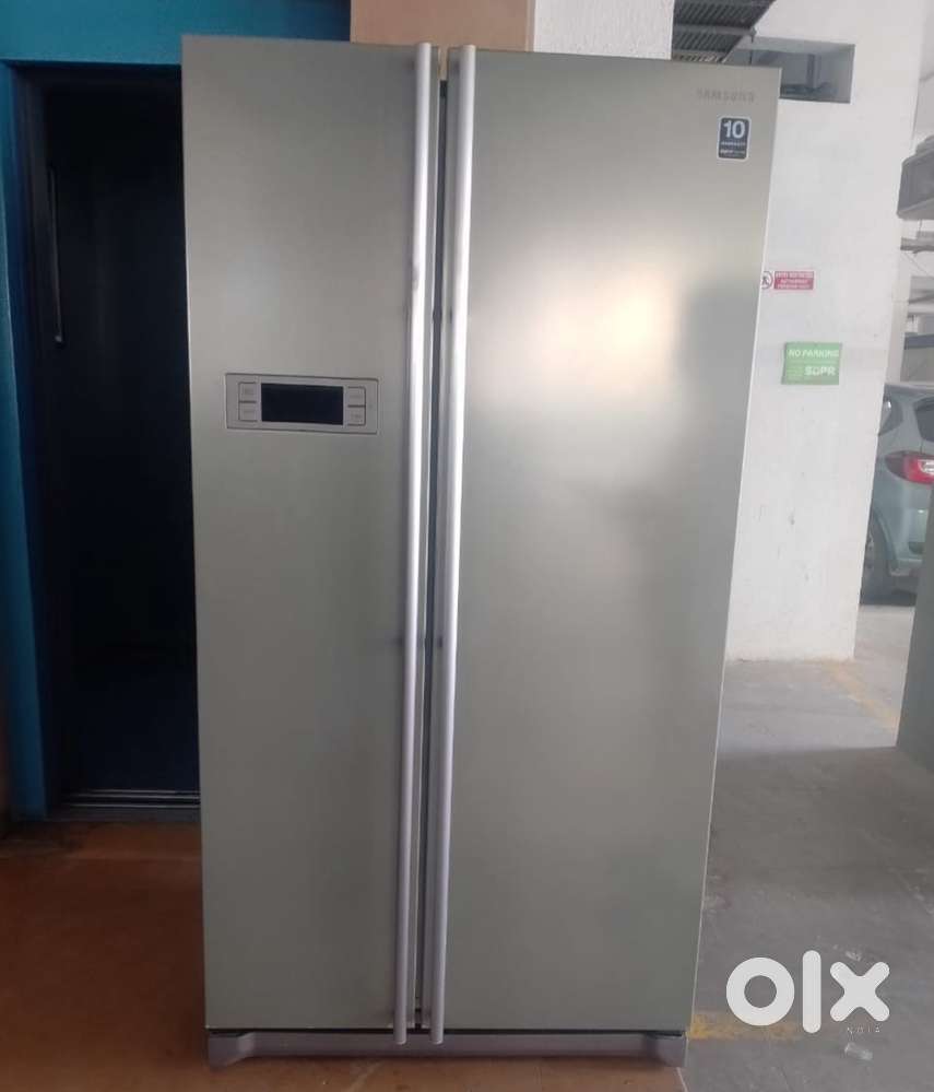 Samsung Dual Door 650 ltr fridge with Brand new condition