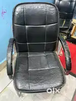 Chair in black For shop And office