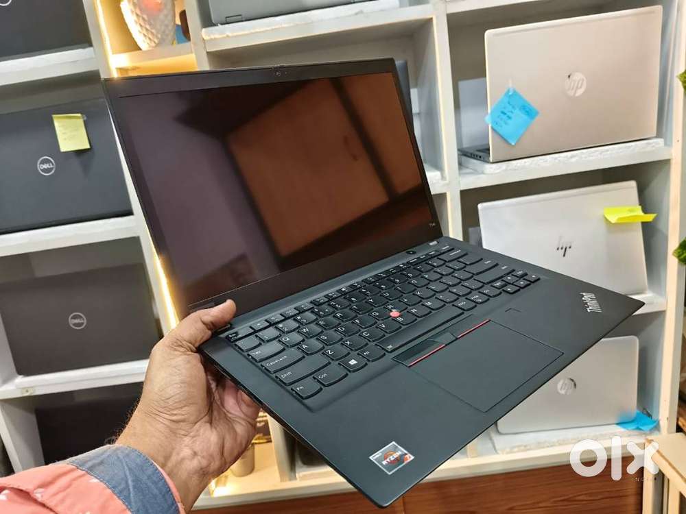 Lenovo ThinkPad T14s Amd  Ryzen 7 pro 4750u 16gb ram 512gb ssd 14.1 f