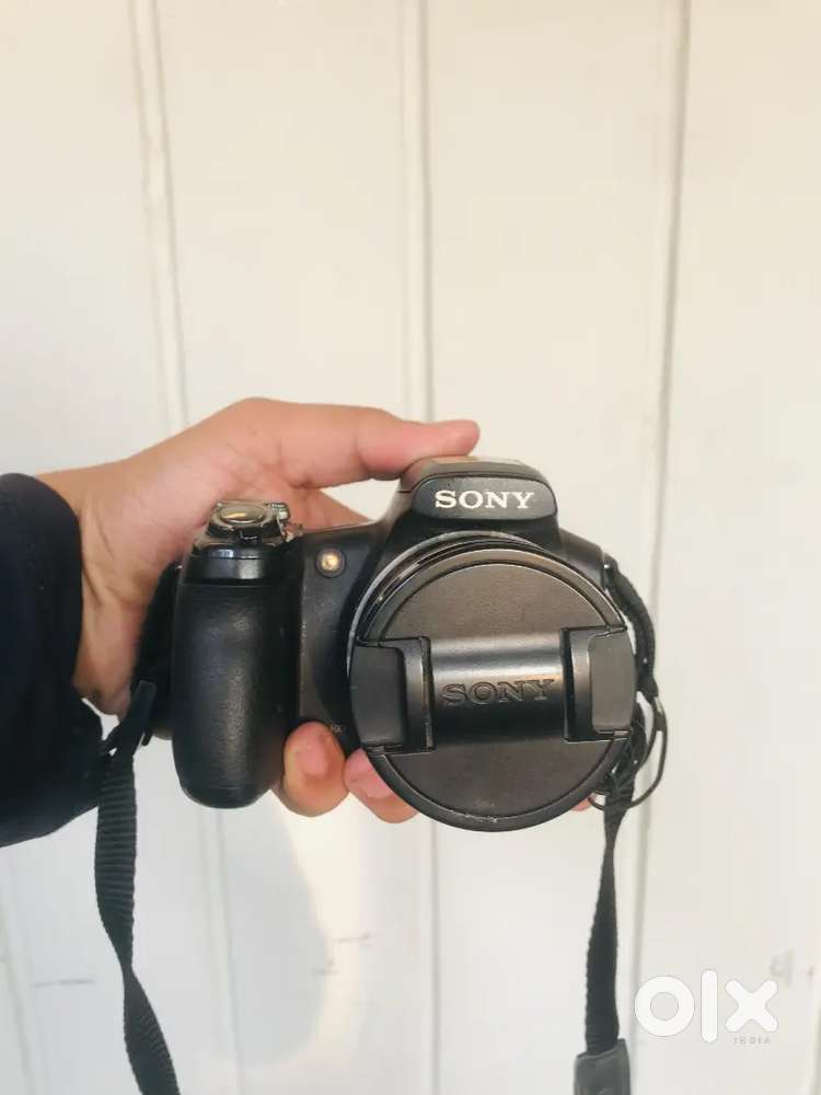 (SONY CAMERA) In Good Condition