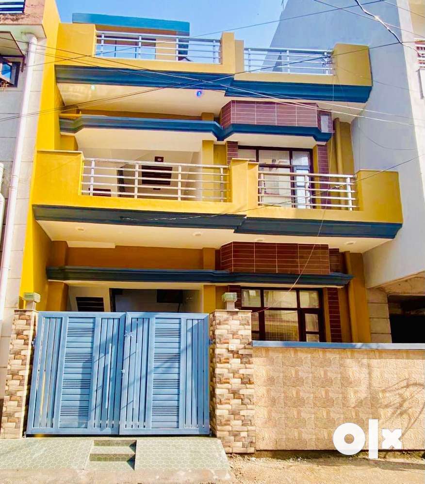 house sell 98 gaj area double story