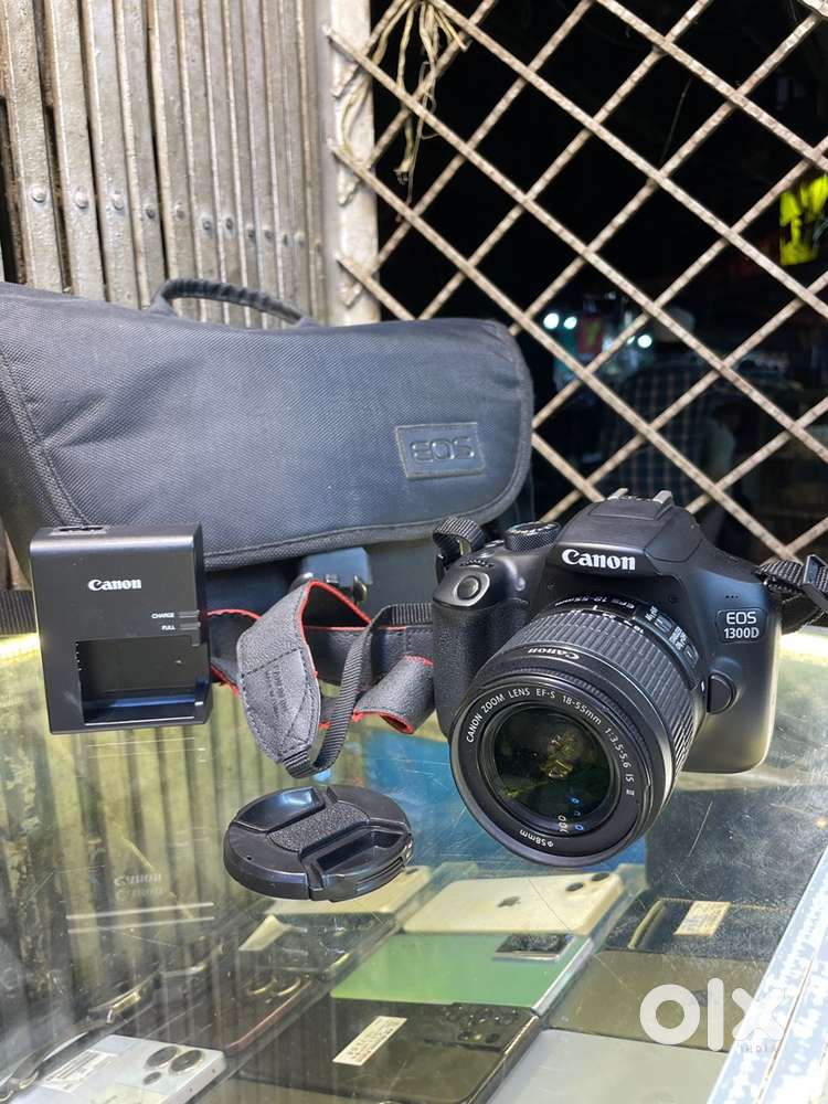 Canon EOS 1300D brand new