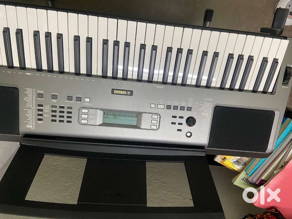 Yamaha PSR I300# 3 months old@13500