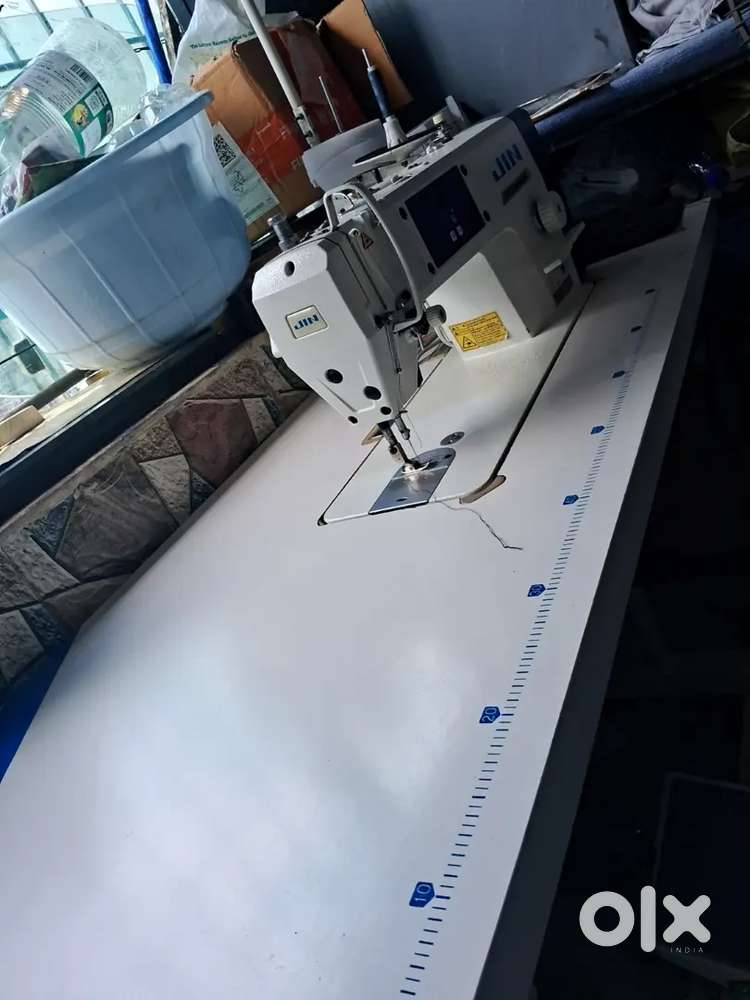 Juki sewing metion one year old