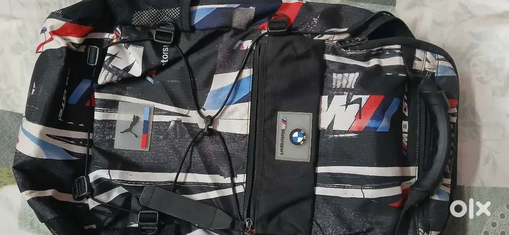 puma bmw back pack