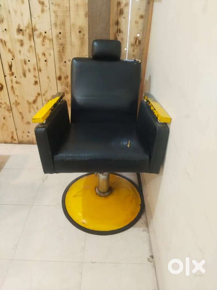 Parlour chair