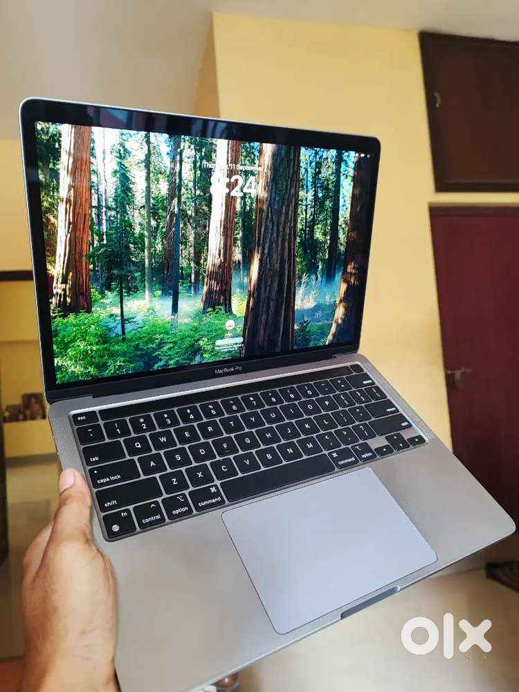 Macbook pro m1 8/512