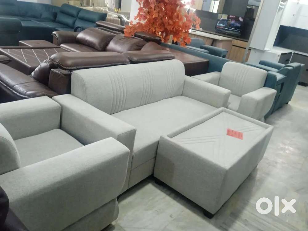 5 setr Sofa white color
