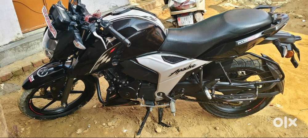 Apache RTR 160 4v