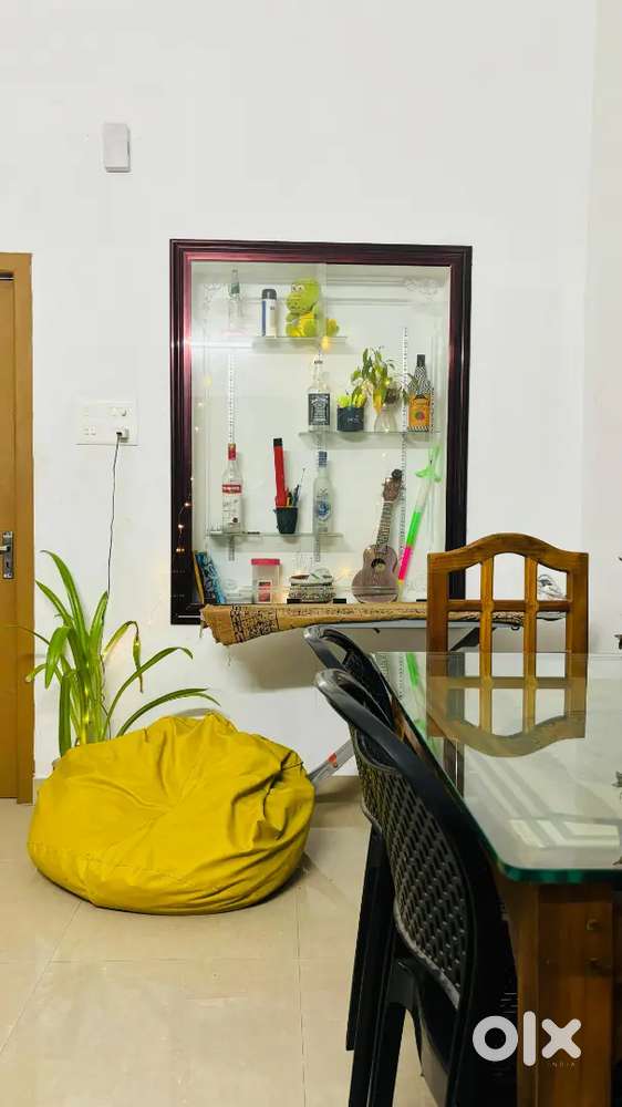Flatmate required