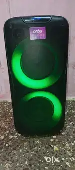 Artist tower speaker  with trolley