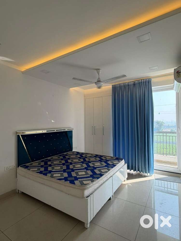 Luxury 3 BHK Fully Furnished Independent Flat For Rent Maxxus Elanza
